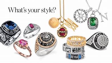 How to Choose the Perfect Class Ring