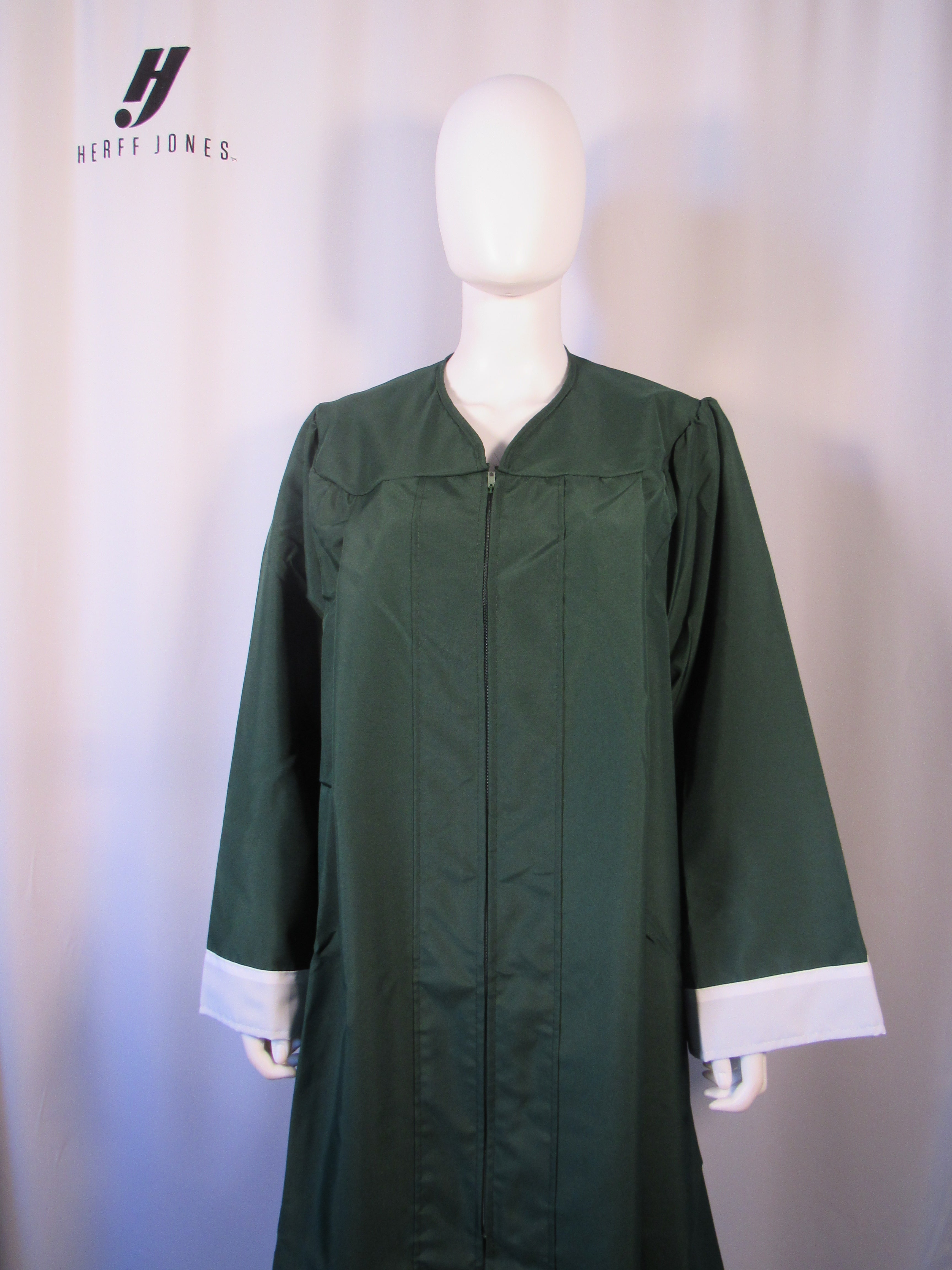 PHS 2026 Individual Cap, Gown & Tassel (TEGELER)